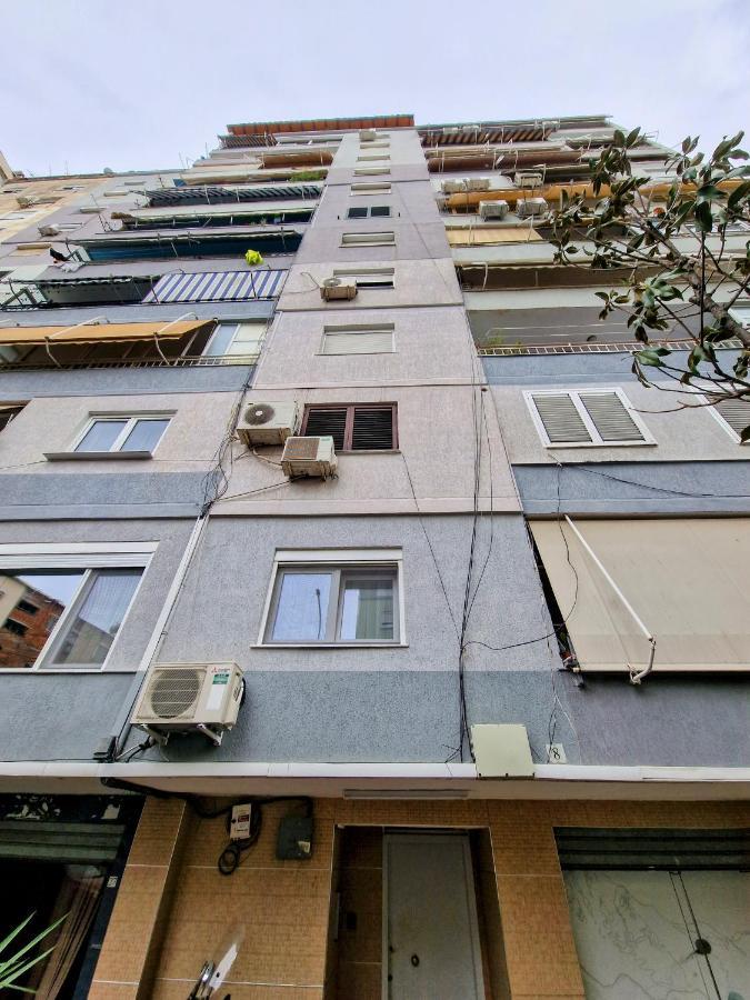 Ferienwohnung City Block Wilson - Free Parking Tirana Exterior foto